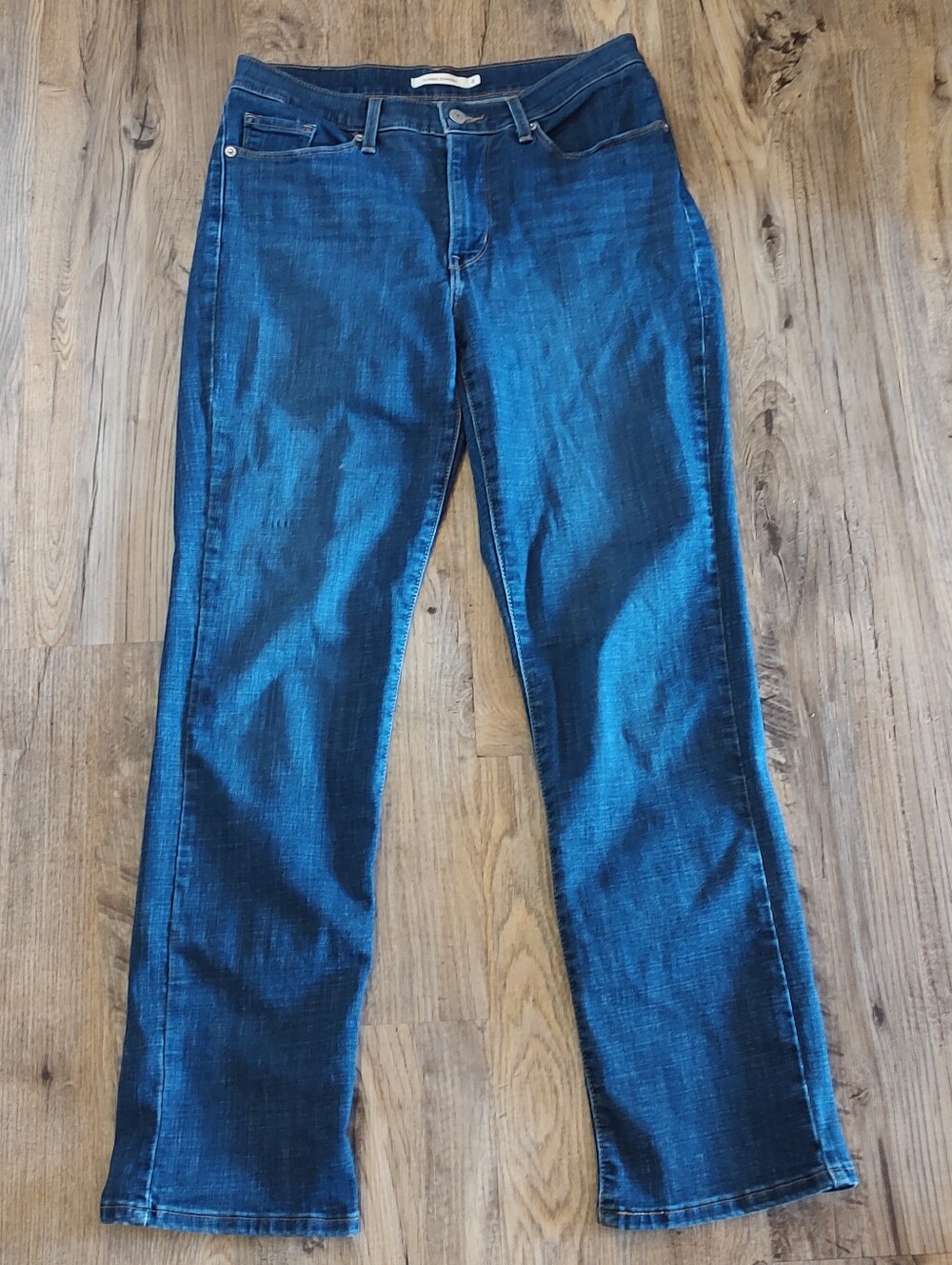 Levi's Women's Blue Denim Straight Leg Jeans